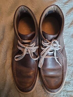 Clarks Men’s Brown Leather Chukka Boat-Style Boots